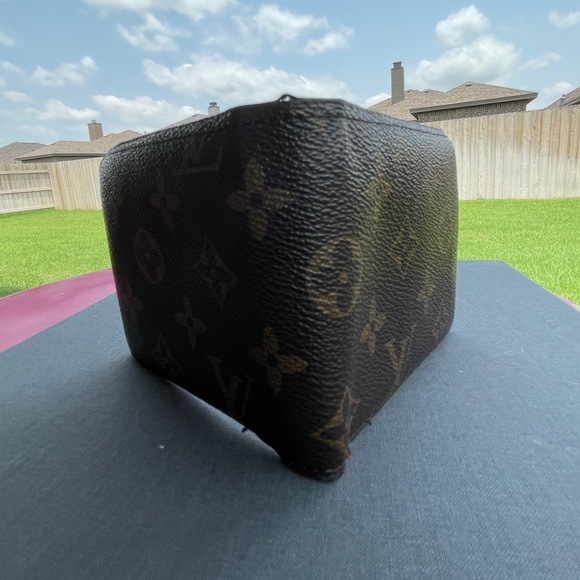 Used Louis Vuitton Monogram Marco Wallet w/o Box - Picture 2 of 4